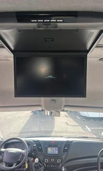 Iveco DAILY/ SPROWADZONE / 2X KLIMA / TV / 108 000 KM - Minibus, Transport de personnes: photos 4 Iveco DAILY/ SPROWADZONE / 2X KLIMA / TV / 108 000 KM - Minibus, Transport de personnes: photos 4