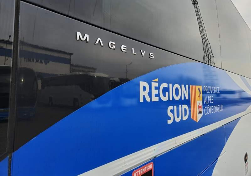 Autocar Iveco MAGELYS / SPROWADZONY / WINDA / EURO 6: photos 9