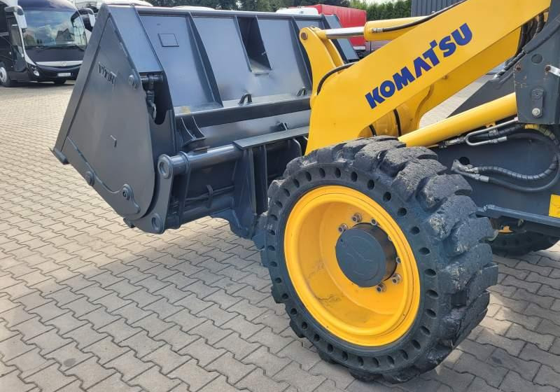 Komatsu WA1 100M / SPROWADZONA Z FRANCJI/ 6 300 MTH - Chargeuse sur pneus: photos 4 Komatsu WA1 100M / SPROWADZONA Z FRANCJI/ 6 300 MTH - Chargeuse sur pneus: photos 4