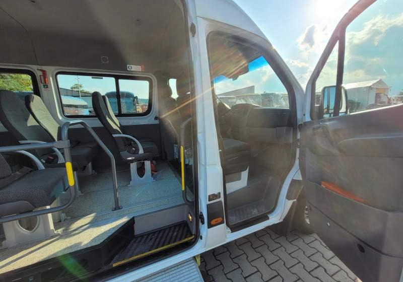 Mercedes-Benz 513 SPRINTER TRANSFER / SPROWADZONY/ MANUAL - Minibus, Transport de personnes: photos 4 Mercedes-Benz 513 SPRINTER TRANSFER / SPROWADZONY/ MANUAL - Minibus, Transport de personnes: photos 4