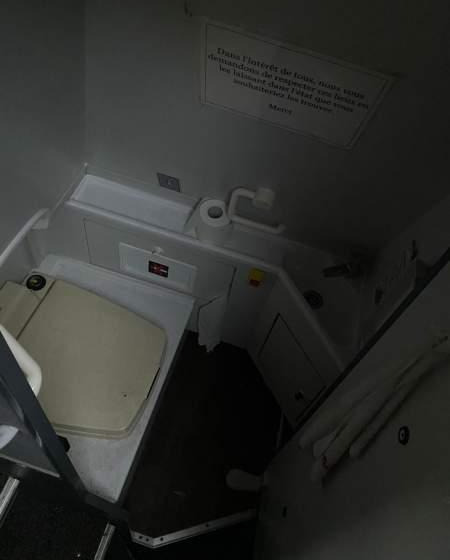 VanHool TX16 ALICRON/ SPROWADZONY / 378 000 KM / MANUAL - Autocar: photos 2 VanHool TX16 ALICRON/ SPROWADZONY / 378 000 KM / MANUAL - Autocar: photos 2