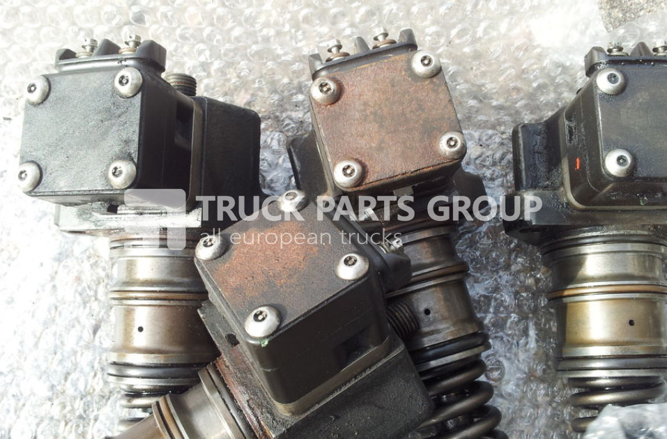 DAF XF95, EURO3, drum brakes, injectors, pump units, pumps, 1324179, injector - Injecteur pour Camion: photos 2 DAF XF95, EURO3, drum brakes, injectors, pump units, pumps, 1324179, injector - Injecteur pour Camion: photos 2