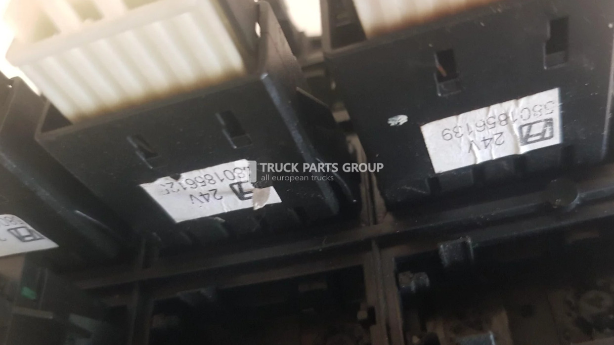 IVECO IVECO STRALIS EURO6 gearshift control, gearbox control switch buttons 5801856139, 5801654939, 5801856103, 5801721121, 5801281040, 5801328718, 4460650730, 504362202, 5801718341, 504388754, 0281020146, - Boîte de vitesse et pièces pour Camion: photos 3 IVECO IVECO STRALIS EURO6 gearshift control, gearbox control switch buttons 5801856139, 5801654939, 5801856103, 5801721121, 5801281040, 5801328718, 4460650730, 504362202, 5801718341, 504388754, 0281020146, - Boîte de vitesse et pièces pour Camion: photos 3