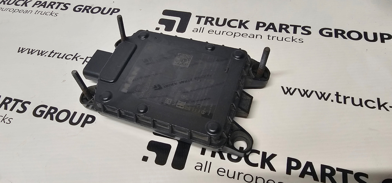 MAN TGX, TGS, TGL, TGM radar unit, distance sensor, distance control unit, EURO6 emission, 81276100035, 81276100034, 81276100037 autocruise by TRW, 81276100033, 81258137041 - Capteur pour Camion: photos 3 MAN TGX, TGS, TGL, TGM radar unit, distance sensor, distance control unit, EURO6 emission, 81276100035, 81276100034, 81276100037 autocruise by TRW, 81276100033, 81258137041 - Capteur pour Camion: photos 3