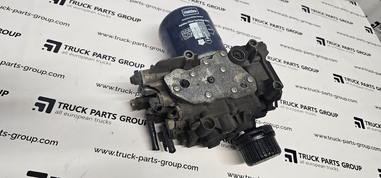 MERCEDES-BENZ actros MP4 EURO 6 air dryer 0014465664, 0014460464, 0014462264, fuel pump - Pièces de frein pour Camion: photos 1 MERCEDES-BENZ actros MP4 EURO 6 air dryer 0014465664, 0014460464, 0014462264, fuel pump - Pièces de frein pour Camion: photos 1