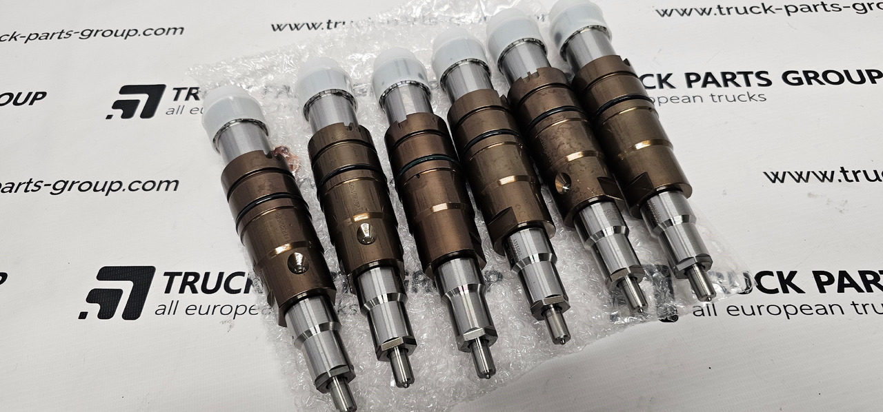 SCANIA Scania XPI injection system EURO5 emission without AD blue injectors unit, injector series XPI, BAND NEW, RECONDITIONED 2086663, 2031836, engine type DC1305, DC1307, DC1310, DC13123, DC13, 13 litres e - Injecteur pour Camion: photos 3 SCANIA Scania XPI injection system EURO5 emission without AD blue injectors unit, injector series XPI, BAND NEW, RECONDITIONED 2086663, 2031836, engine type DC1305, DC1307, DC1310, DC13123, DC13, 13 litres e - Injecteur pour Camion: photos 3