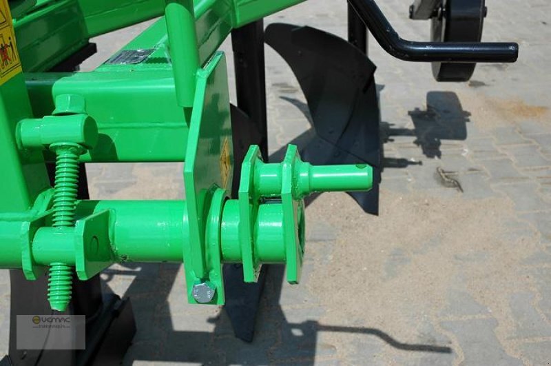 BOMET Rahmenpflug U013/2 4 Schar 0,25m Körperbreite - Charrue: photos 5 BOMET Rahmenpflug U013/2 4 Schar 0,25m Körperbreite - Charrue: photos 5