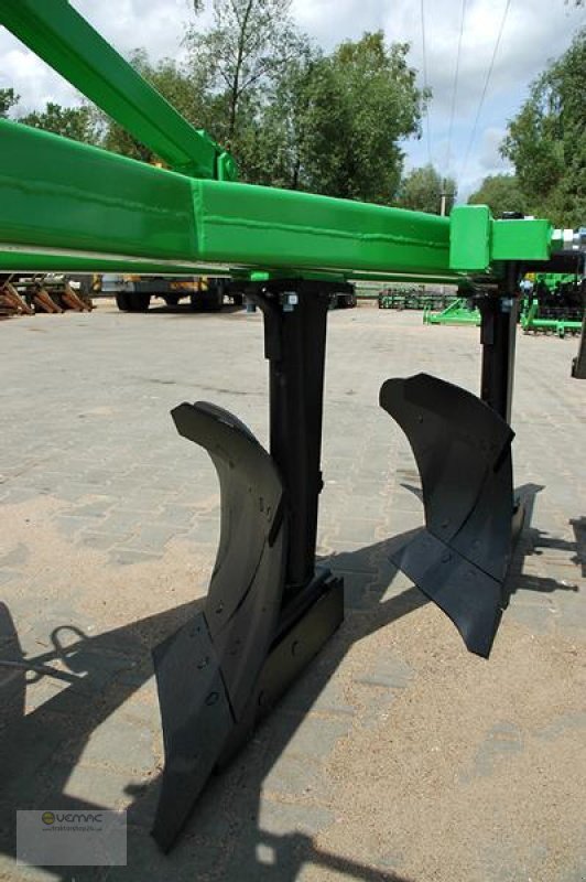 BOMET Rahmenpflug U013/2 4 Schar 0,25m Körperbreite - Charrue: photos 3 BOMET Rahmenpflug U013/2 4 Schar 0,25m Körperbreite - Charrue: photos 3