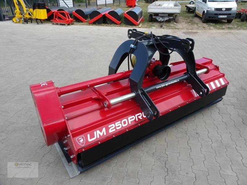 FPM Mulcher FPM UM250PRO+ Front-Heck Schlegelmulcher 250cm Hammerschlegel NEU - Broyeur à axe horizontal: photos 1 FPM Mulcher FPM UM250PRO+ Front-Heck Schlegelmulcher 250cm Hammerschlegel NEU - Broyeur à axe horizontal: photos 1