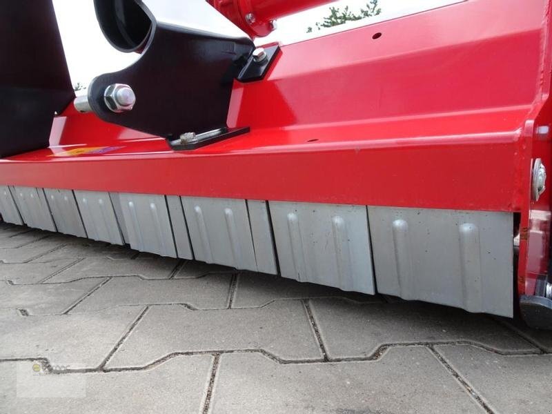 Broyeur à axe horizontal neuf FPM Mulcher LM130 130cm Schlegelmulcher Mähwerk Hammerschlegel NEU Traktor: photos 11 Broyeur à axe horizontal neuf FPM Mulcher LM130 130cm Schlegelmulcher Mähwerk Hammerschlegel NEU Traktor: photos 11