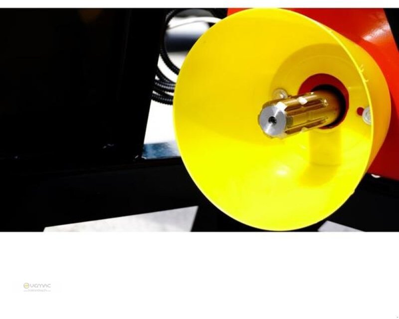 Broyeur de végétaux neuf Remet Holzhacker Remet R-120 Hacker Grobhäcksler Holzhäcksler NEU: photos 18 Broyeur de végétaux neuf Remet Holzhacker Remet R-120 Hacker Grobhäcksler Holzhäcksler NEU: photos 18