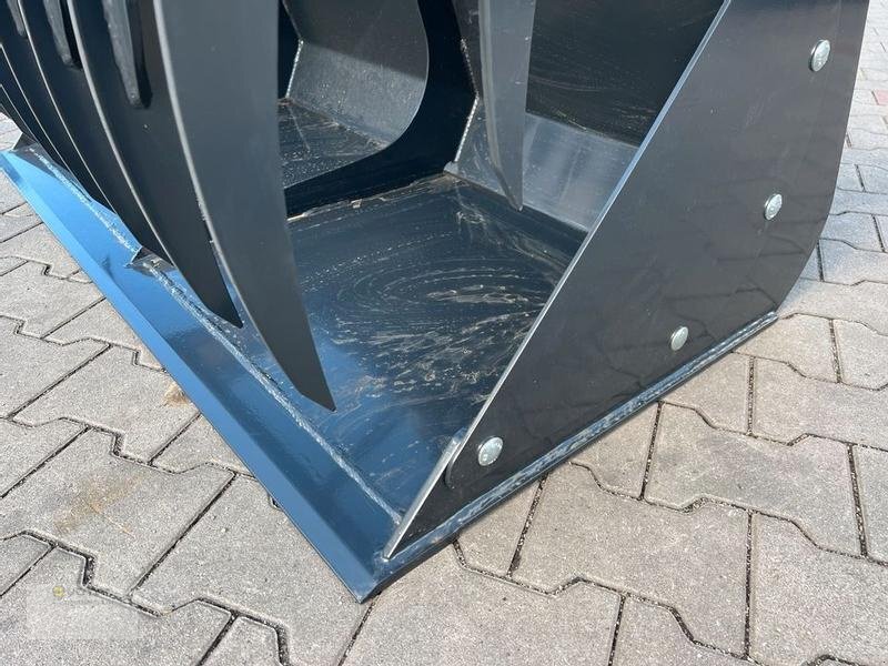 Matériel d'ensilage neuf Vemac Krokodilschaufel 90 cm Kroko Schaufel Weidemann Schäffer Hoflader: photos 9 Matériel d'ensilage neuf Vemac Krokodilschaufel 90 cm Kroko Schaufel Weidemann Schäffer Hoflader: photos 9