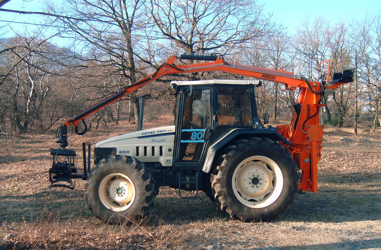 Caricatore forestale pas800 - Grue auxiliaire pour Matériel forestier: photos 1 Caricatore forestale pas800 - Grue auxiliaire pour Matériel forestier: photos 1