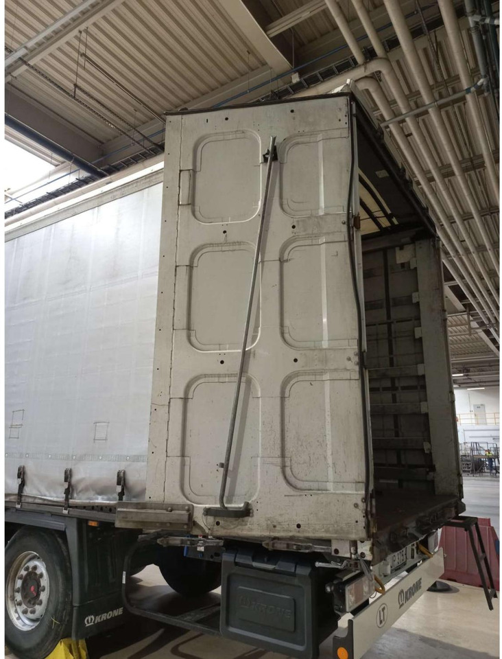 2018 Krone SDP Profi Liner Standard Lifting Axle - Semi-remorque rideaux coulissants: photos 2 2018 Krone SDP Profi Liner Standard Lifting Axle - Semi-remorque rideaux coulissants: photos 2