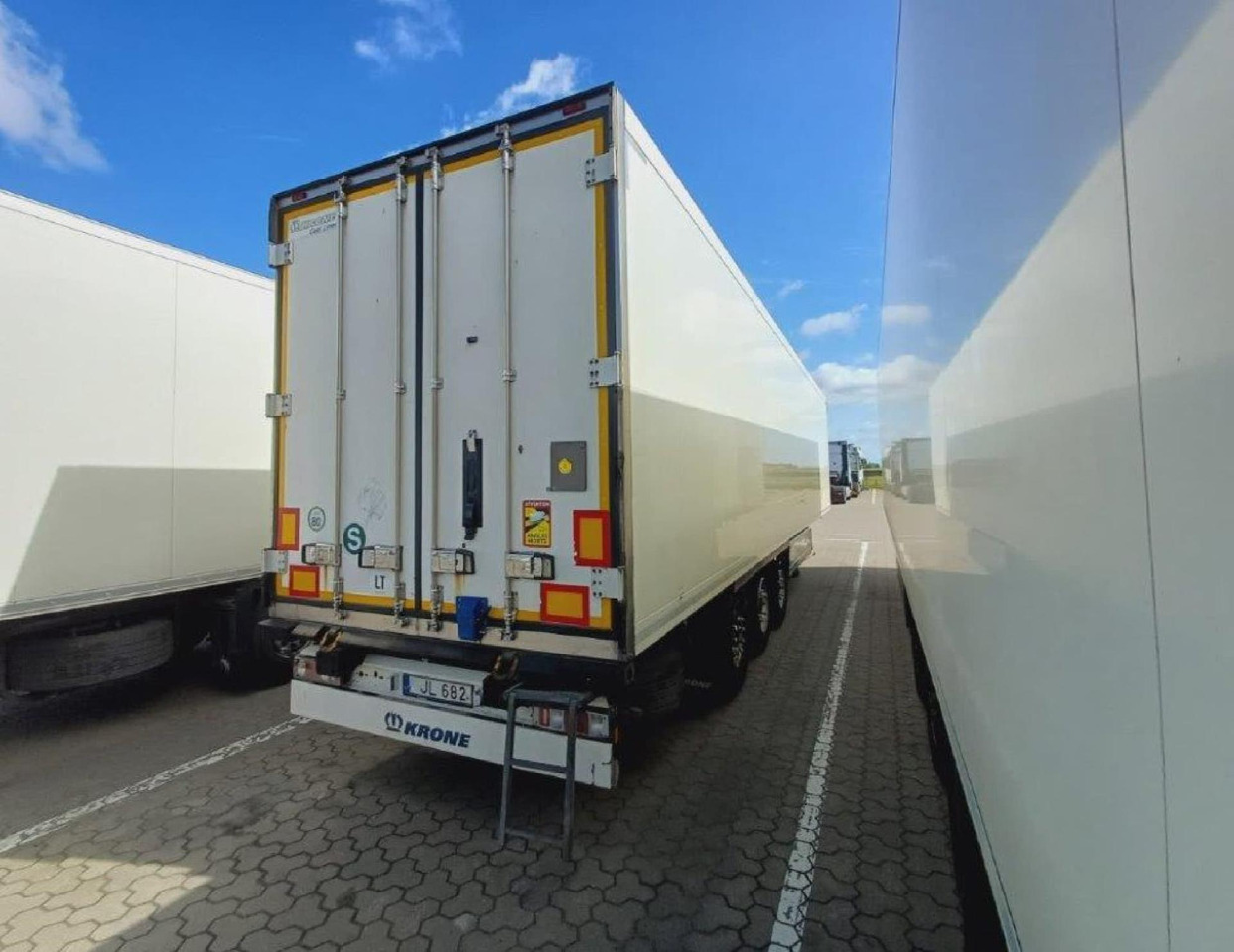 2018 Krone SDR Double Deck Cool Liner FP45 ThermoKing SLXi 300 Lifting Axle - Semi-remorque frigorifique: photos 4 2018 Krone SDR Double Deck Cool Liner FP45 ThermoKing SLXi 300 Lifting Axle - Semi-remorque frigorifique: photos 4