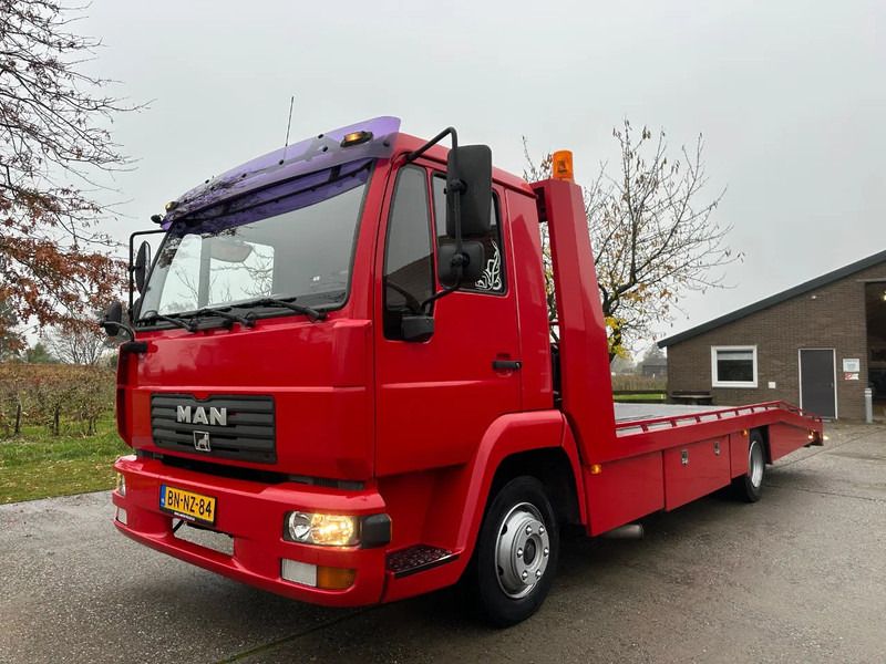 MAN L20 / NL TRUCK / EURO3 / 111.000km / EL. WINCH / 7,5t / SUPER CONDITION!! - Camion porte-voitures: photos 1 MAN L20 / NL TRUCK / EURO3 / 111.000km / EL. WINCH / 7,5t / SUPER CONDITION!! - Camion porte-voitures: photos 1