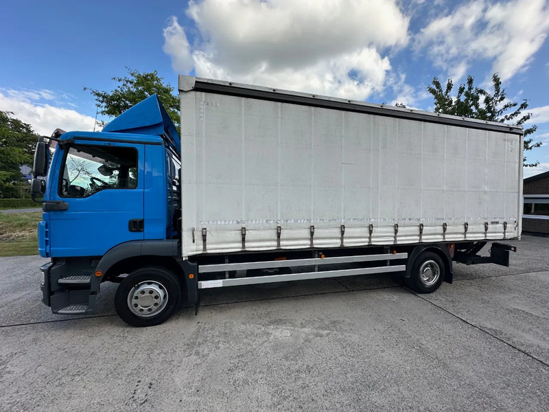 MAN TGM 15.250 / NL TRUCK / EURO 5 / SLIDING ROOF / BOX + TAILLIFT / FULL AIR / NAVI - Camion fourgon: photos 4 MAN TGM 15.250 / NL TRUCK / EURO 5 / SLIDING ROOF / BOX + TAILLIFT / FULL AIR / NAVI - Camion fourgon: photos 4