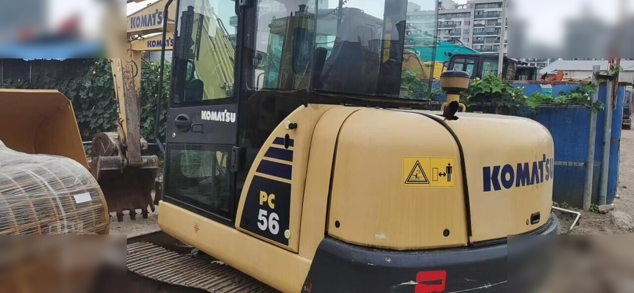 KOMATSU PC56-7 - Mini pelle: photos 1 KOMATSU PC56-7 - Mini pelle: photos 1
