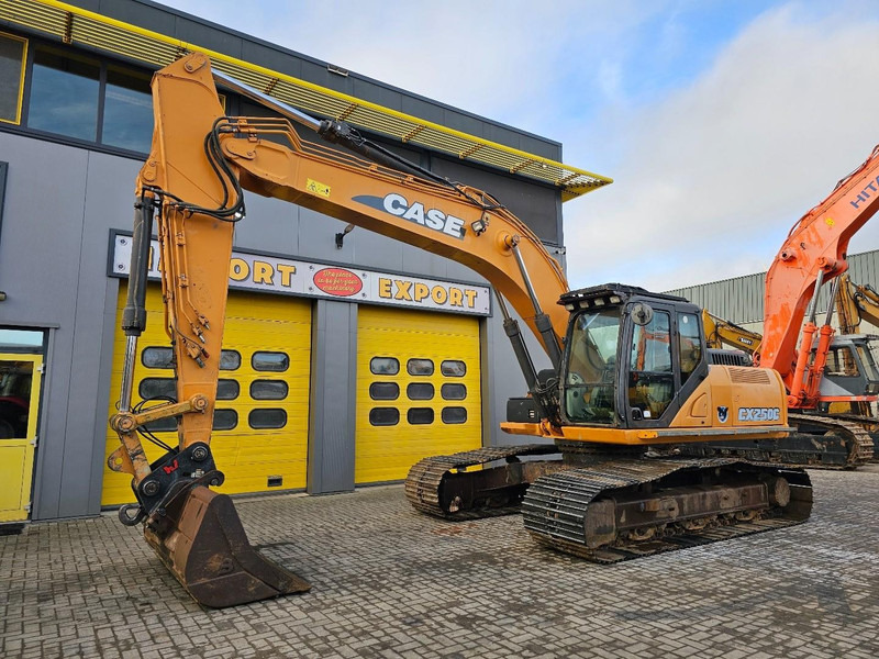 Case CX250C - Pelle sur chenille: photos 2 Case CX250C - Pelle sur chenille: photos 2