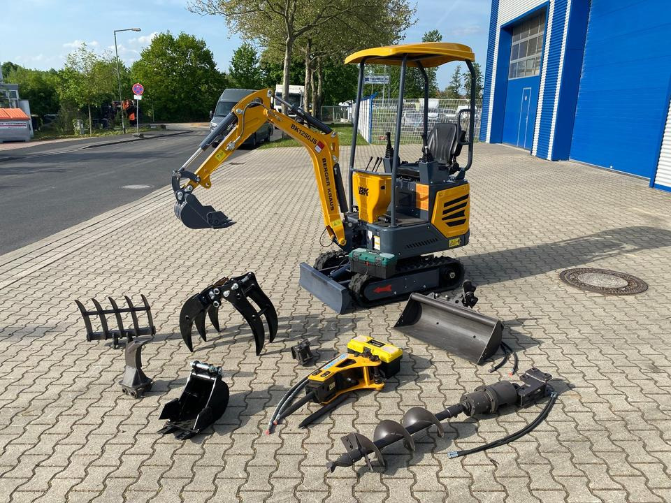 Minibagger BK1250JS + Zubehör *INKL.19% MWST*KUBOTA*BERGER KRAUS*JOYSTICK*SOFORT!* - Mini pelle: photos 2 Minibagger BK1250JS + Zubehör *INKL.19% MWST*KUBOTA*BERGER KRAUS*JOYSTICK*SOFORT!* - Mini pelle: photos 2