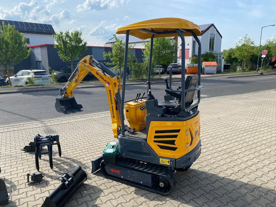 Minibagger BK1250JS + Zubehör *INKL.19% MWST*KUBOTA*BERGER KRAUS*JOYSTICK*SOFORT!* - Mini pelle: photos 5 Minibagger BK1250JS + Zubehör *INKL.19% MWST*KUBOTA*BERGER KRAUS*JOYSTICK*SOFORT!* - Mini pelle: photos 5