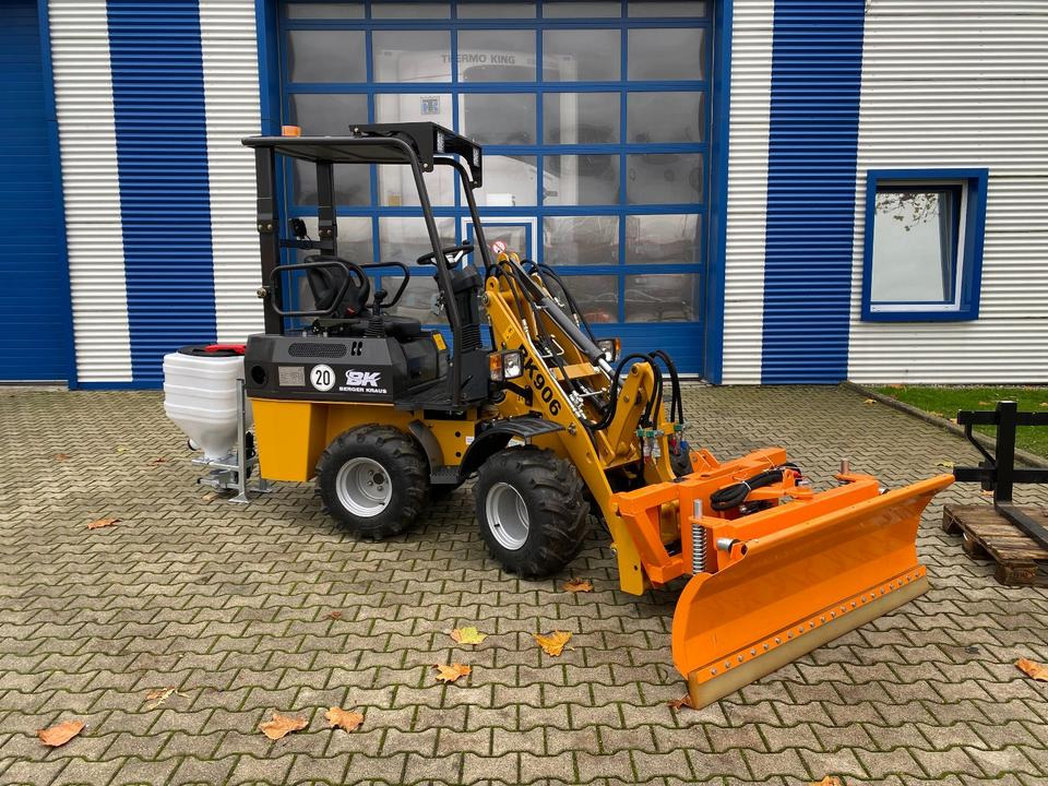 Radlader/Hoflader BK906 inkl. Winter-Komplettpaket *INKL.19% MWST.*BERGER KRAUS*PERKINS*EURO*SOFORT!* - Valet de ferme: photos 2 Radlader/Hoflader BK906 inkl. Winter-Komplettpaket *INKL.19% MWST.*BERGER KRAUS*PERKINS*EURO*SOFORT!* - Valet de ferme: photos 2
