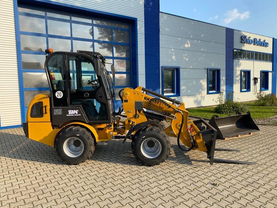 Teleskoplader/Radlader BK810T inkl. Gabel/Schaufelpaket *INKL.19% MWST*BERGER KRAUS*KUBOTA*EURO*CE* - Chargeuse sur pneus télescopique: photos 4 Teleskoplader/Radlader BK810T inkl. Gabel/Schaufelpaket *INKL.19% MWST*BERGER KRAUS*KUBOTA*EURO*CE* - Chargeuse sur pneus télescopique: photos 4