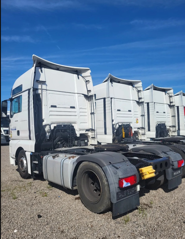 MAN TGX18.500 XXL*2xTANK*RETARDER - Tracteur routier: photos 3 MAN TGX18.500 XXL*2xTANK*RETARDER - Tracteur routier: photos 3