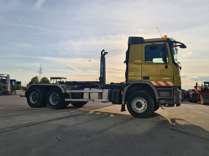 Mercedes-Benz DB2646 - Camion ampliroll: photos 5 Mercedes-Benz DB2646 - Camion ampliroll: photos 5