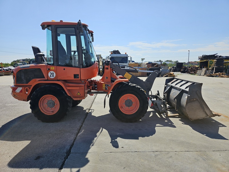 VOLVO L30G - Chargeuse sur pneus: photos 5 VOLVO L30G - Chargeuse sur pneus: photos 5