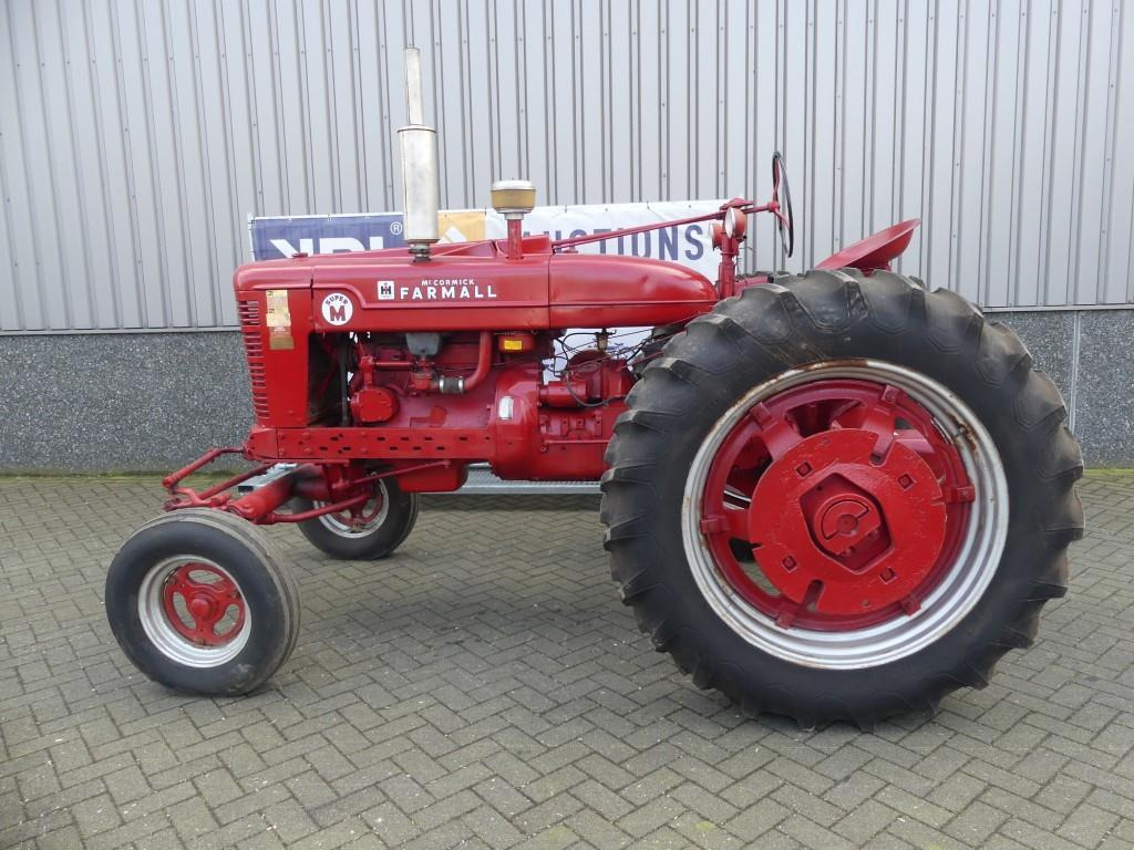 Farmall H - Tracteur agricole: photos 3 Farmall H - Tracteur agricole: photos 3