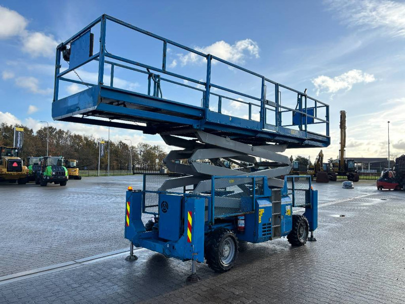 Genie GS 3384 RT - Nacelle ciseaux: photos 1 Genie GS 3384 RT - Nacelle ciseaux: photos 1