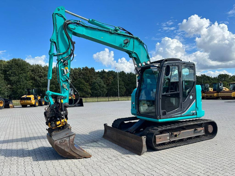 Kobelco SK 75 SR-3E - Mini pelle: photos 1 Kobelco SK 75 SR-3E - Mini pelle: photos 1