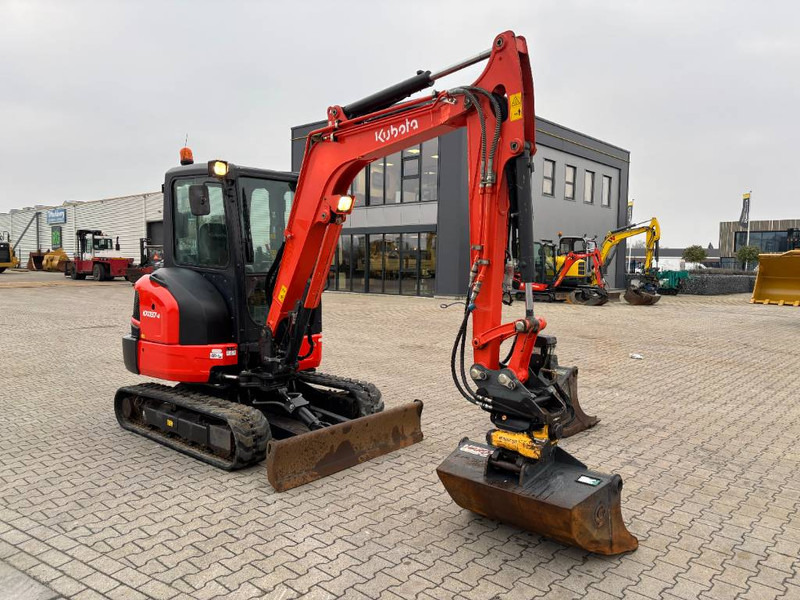 Kubota KX 037-4 - Mini pelle: photos 4 Kubota KX 037-4 - Mini pelle: photos 4
