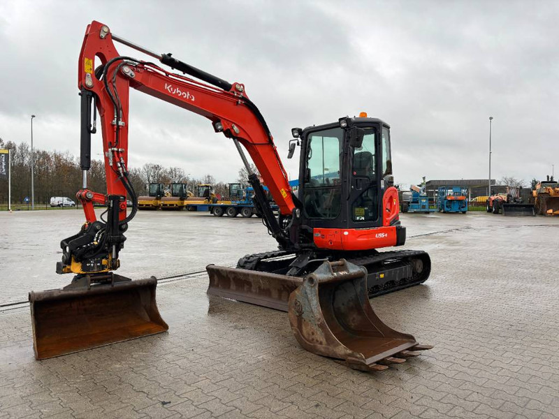 Kubota U55-4 - Mini pelle: photos 1 Kubota U55-4 - Mini pelle: photos 1