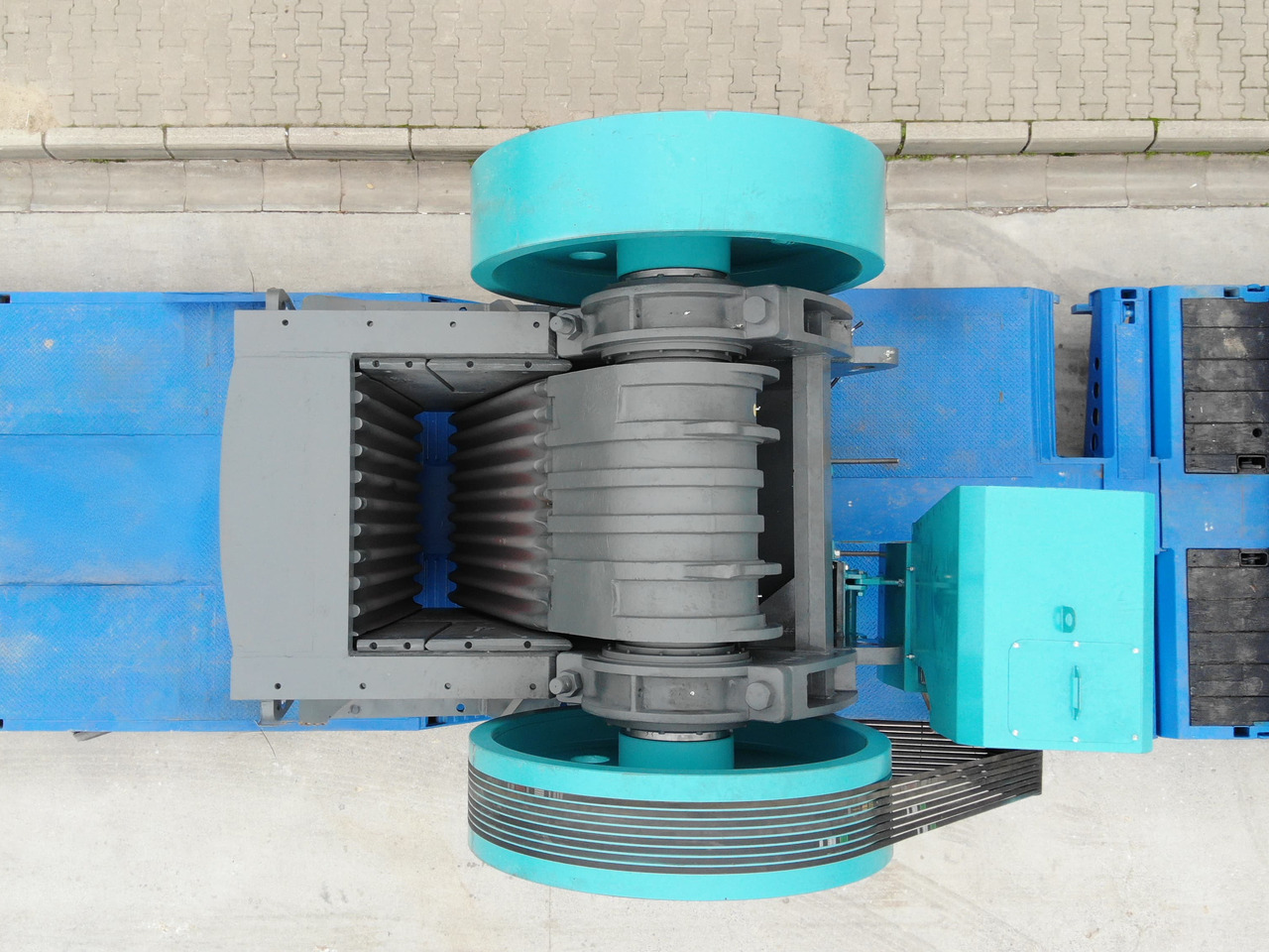 Constmach Concasseur À Mâchoires 420-850 Tph Prix Le Plus Avantageux - Concasseur à mâchoires: photos 4 Constmach Concasseur À Mâchoires 420-850 Tph Prix Le Plus Avantageux - Concasseur à mâchoires: photos 4