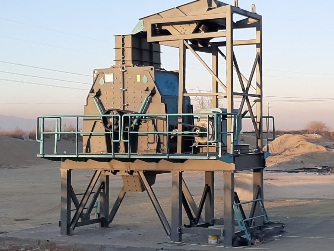 Constmach Tertiary Impact Crusher 60-250 TPH (Sand Making Machine) - Concasseur à percussion: photos 2 Constmach Tertiary Impact Crusher 60-250 TPH (Sand Making Machine) - Concasseur à percussion: photos 2