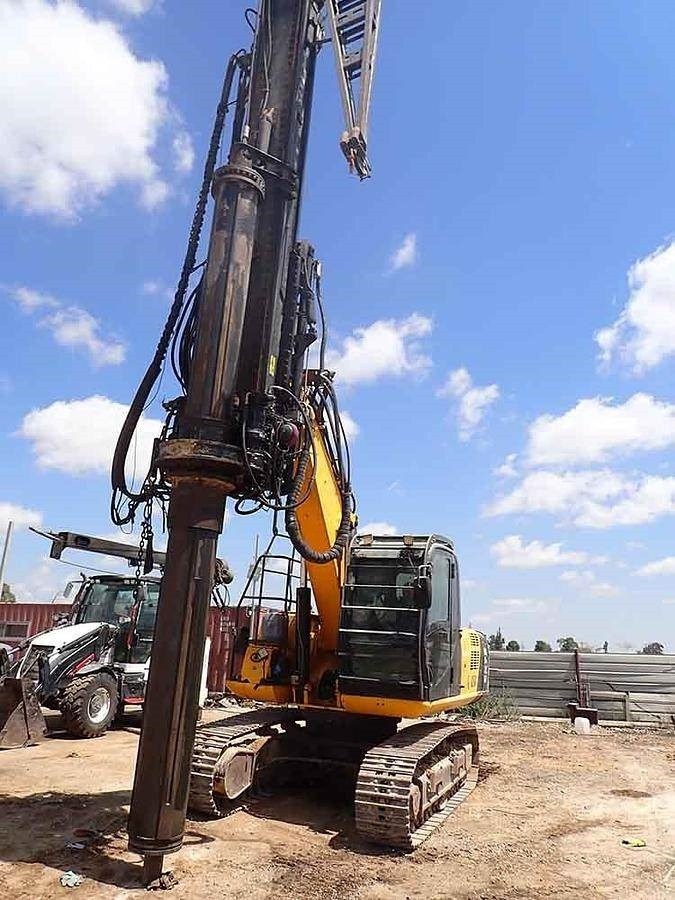 GEAX EK75 - Foreuse: photos 2 GEAX EK75 - Foreuse: photos 2