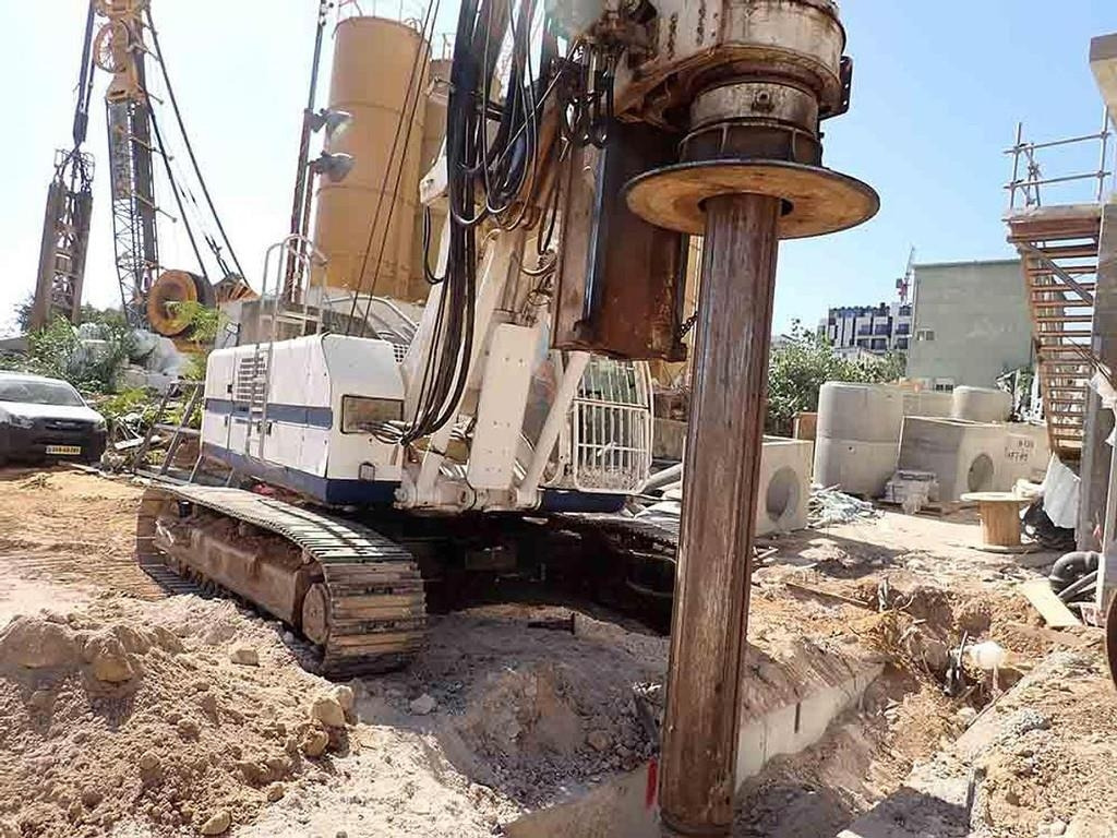 Soilmec SR30 - Foreuse: photos 2 Soilmec SR30 - Foreuse: photos 2