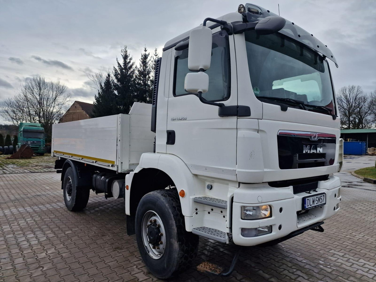 MAN 13.250 - Camion: photos 2 MAN 13.250 - Camion: photos 2