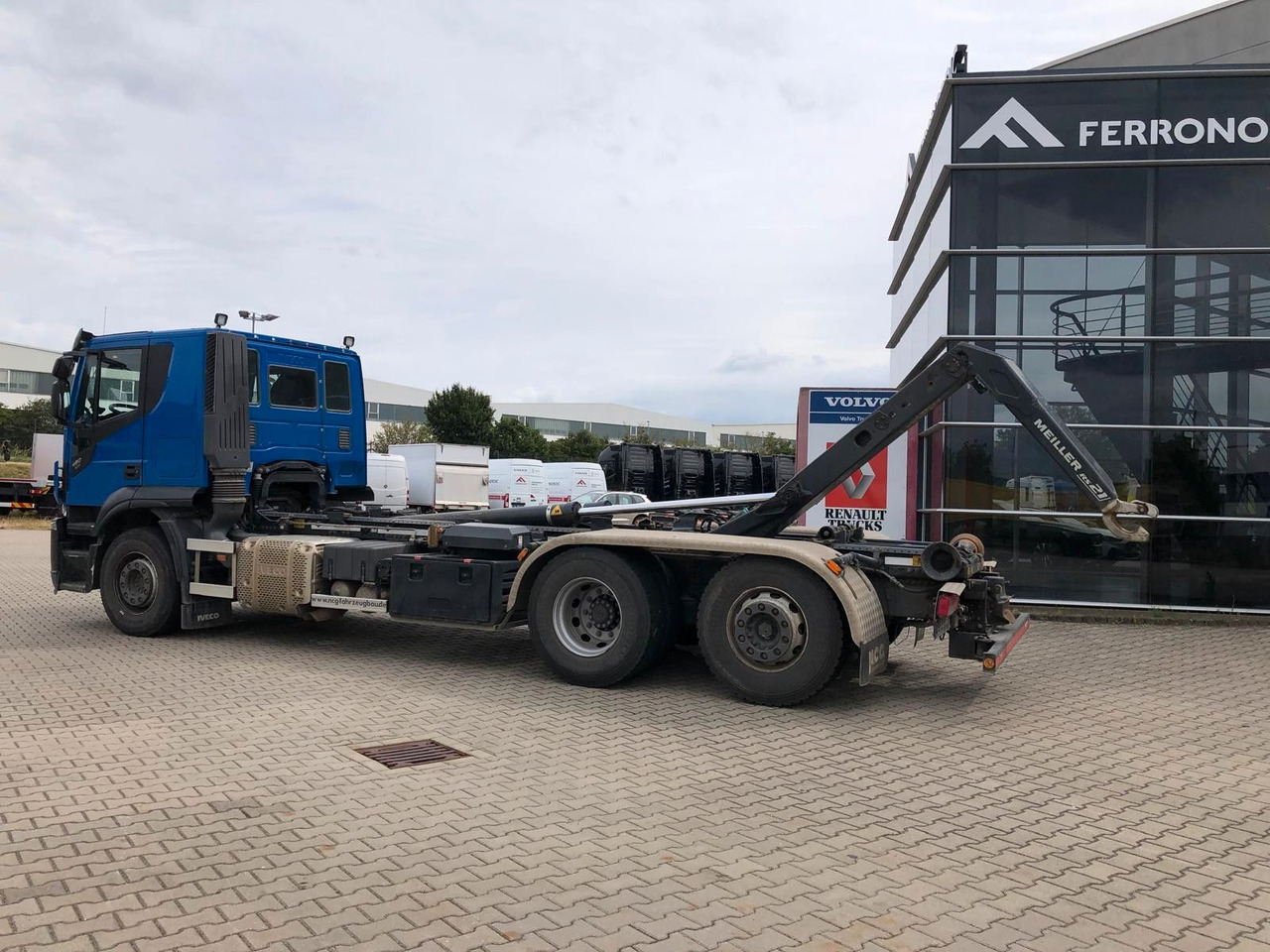 Iveco X-Way 480 Intarder*AHK*Lenk/LiftAchse*Meiller - Camion ampliroll: photos 3 Iveco X-Way 480 Intarder*AHK*Lenk/LiftAchse*Meiller - Camion ampliroll: photos 3