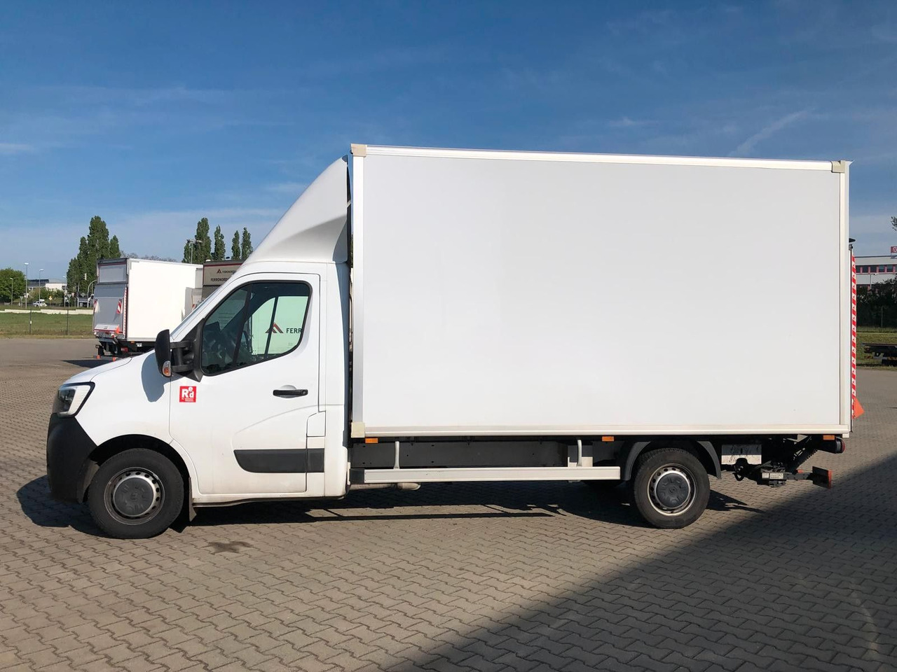 Renault MASTER RED 3.5T*LBW*Klima*4.2m*AUCH MIETE - Fourgon grand volume: photos 3 Renault MASTER RED 3.5T*LBW*Klima*4.2m*AUCH MIETE - Fourgon grand volume: photos 3