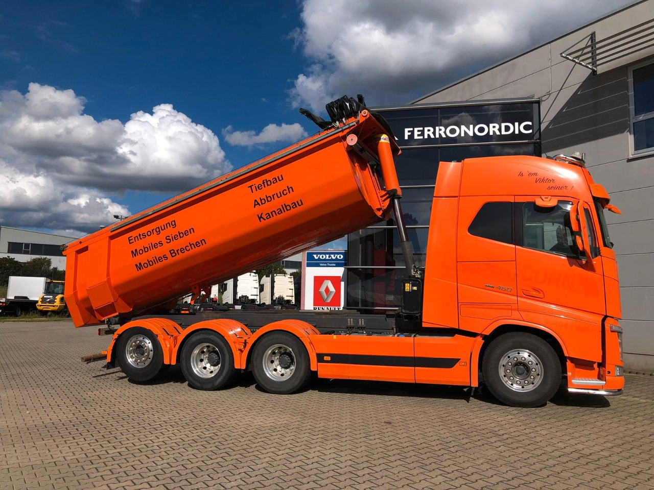 Volvo FH460 8x4 Tridem*Lift+LenkAchse*ALU*AHK*VollLuft - Camion benne: photos 1 Volvo FH460 8x4 Tridem*Lift+LenkAchse*ALU*AHK*VollLuft - Camion benne: photos 1