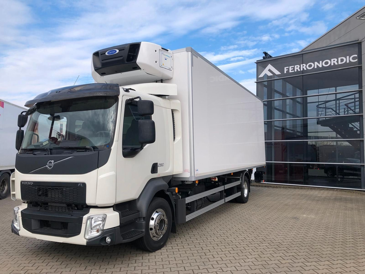 Volvo FL16.280 VollLuft*LBW *Carrier Supra850*a.Miete - Camion frigorifique: photos 2 Volvo FL16.280 VollLuft*LBW *Carrier Supra850*a.Miete - Camion frigorifique: photos 2