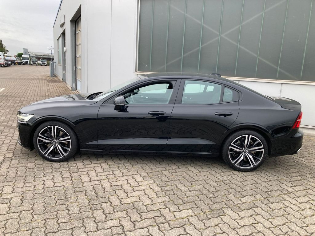 Volvo S60 T5 Lim. R-Design - Voiture: photos 2 Volvo S60 T5 Lim. R-Design - Voiture: photos 2