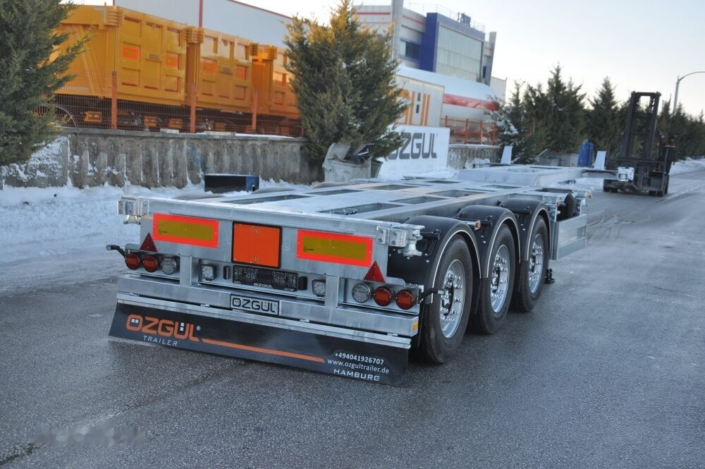 Özgül TELESCOBIC HIGH CUBE CONTAINER CHASSIS - Semi-remorque porte-conteneur/ Caisse mobile: photos 1 Özgül TELESCOBIC HIGH CUBE CONTAINER CHASSIS - Semi-remorque porte-conteneur/ Caisse mobile: photos 1
