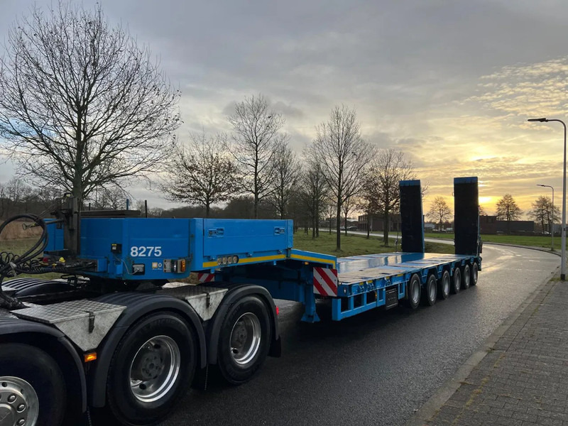 Goldhofer STZ L6 65/80A with loading ramps - Semi-remorque surbaissé: photos 2 Goldhofer STZ L6 65/80A with loading ramps - Semi-remorque surbaissé: photos 2
