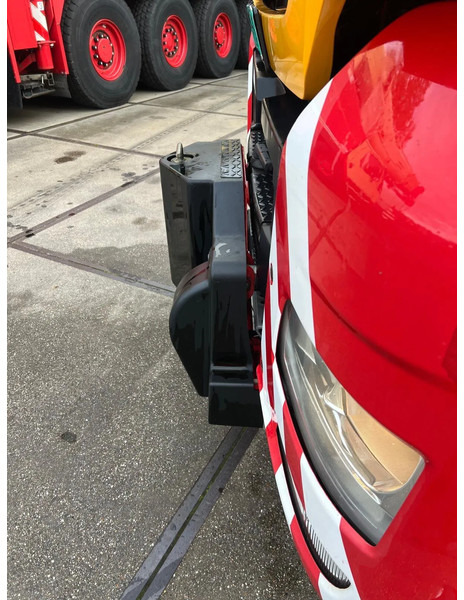 MAN TGX 41.560 8x4-4 BBS Push-Pull - Tracteur routier: photos 3 MAN TGX 41.560 8x4-4 BBS Push-Pull - Tracteur routier: photos 3