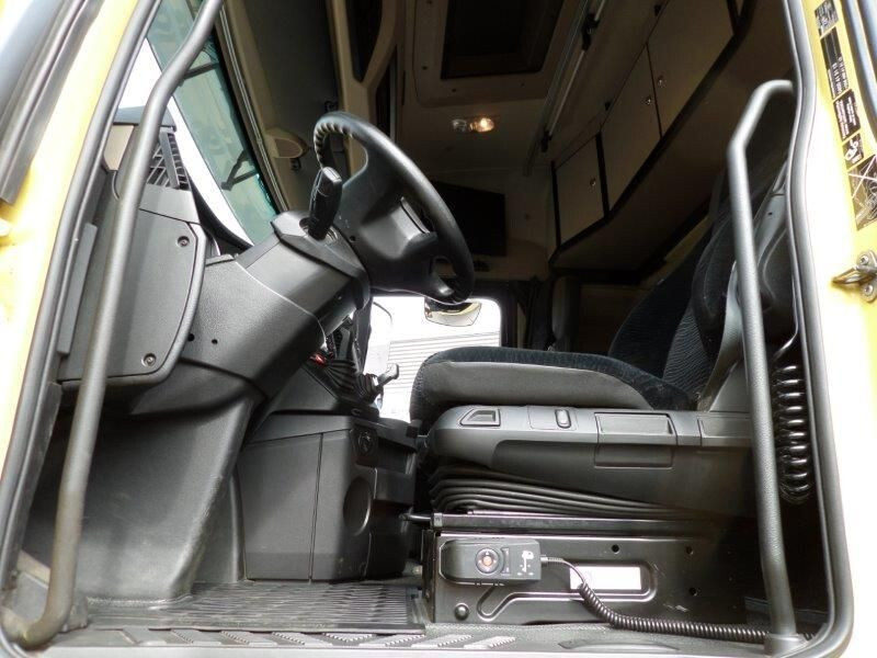 Mercedes-Benz Actros 3351 6x4 - Tracteur routier: photos 5 Mercedes-Benz Actros 3351 6x4 - Tracteur routier: photos 5