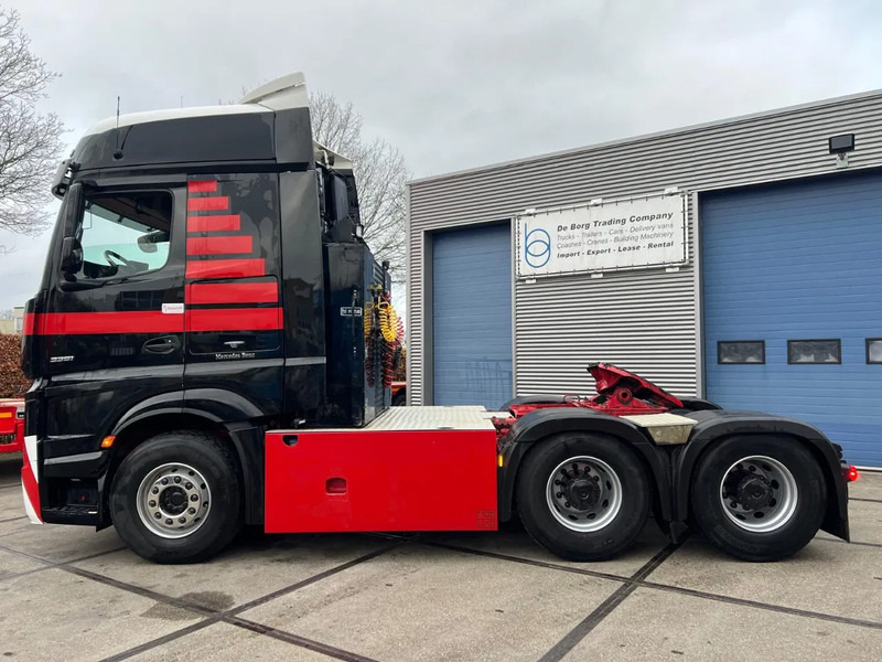 Mercedes-Benz Actros 3351 LS 6x4 - Tracteur routier: photos 1 Mercedes-Benz Actros 3351 LS 6x4 - Tracteur routier: photos 1